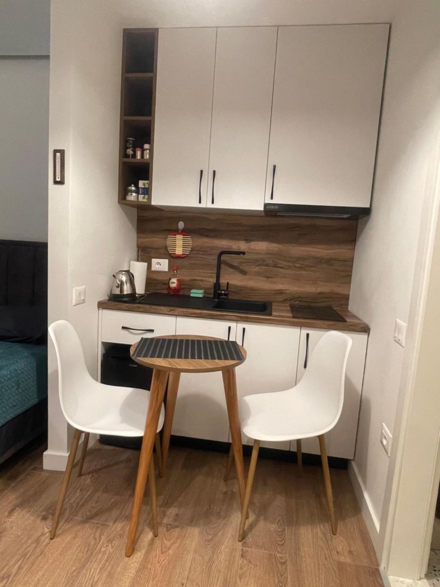 Downtown Studio Apartments Tirana Extérieur photo